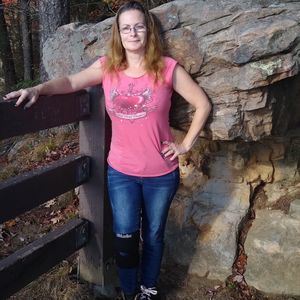 Meet your Posher, Becky